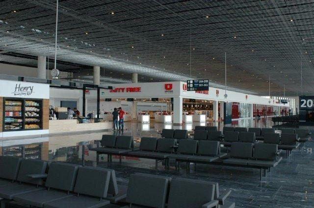 <p>Milas-Bodrum Havalimanı Dış Hatlar Terminali</p>

<p> </p>
