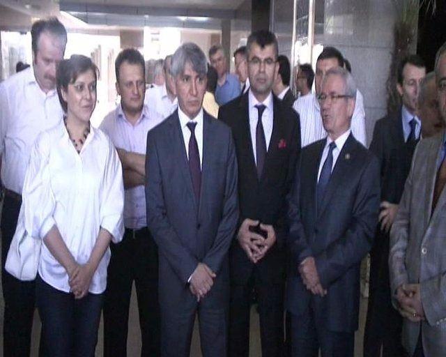 <p>KCK DAVASI</p>

<p>SADRETTİN SARIKAYA(Fotoğrafta) (Açığa alındı): Eski KCK davası savcısı. 7 Şubat 2012’de MİT Müşteşarı Hakan Fidan’ın da aralarında bulunduğu 5 MİT görevlisini ifadeye çağıran ve kriz çıkaran isim.</p>
