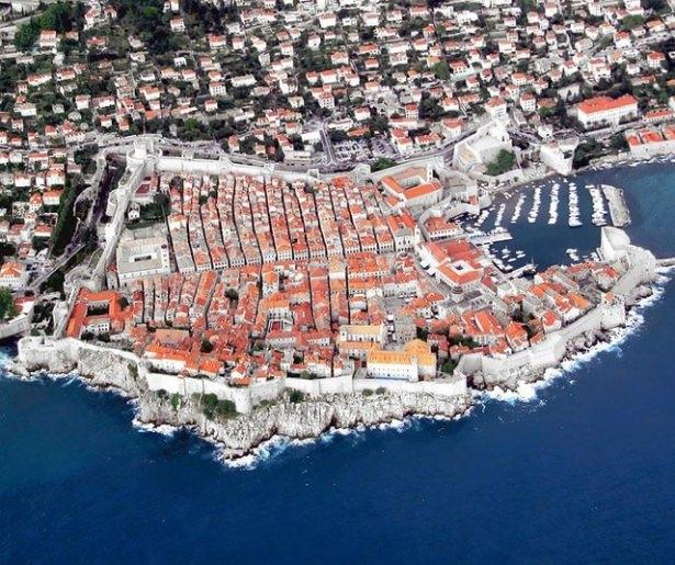 <div>Dubrovnik</div>

<div> </div>
