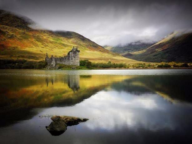 <p>Kilchurn kalesi - İskoçya</p>

<p> </p>
