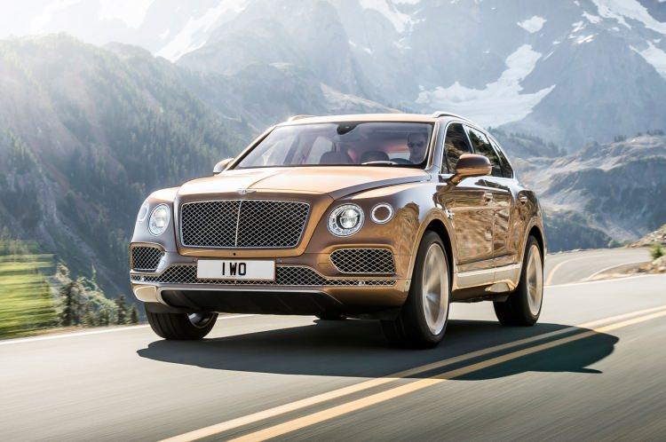 <p><strong>Bentley Bentayga</strong></p>

