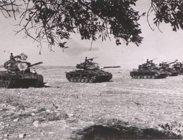 <p>İkinci Harekâta Katılan Tanklarımız</p>

<p> </p>

