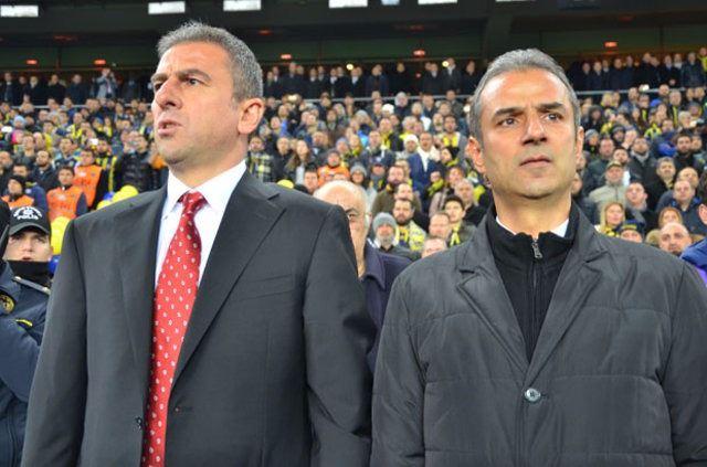 <p><strong>HAMZA HAMZAOĞLU</strong></p>
<p>Fenerbahçe 1-0 Galatasaray (Süper Lig 8 Mart 2015)<br />
Fenerbahçe 1-1 Galatasaray (Süper Lig 25 Ekim 2015)</p>