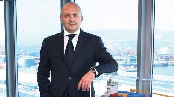 <p><strong>BERNARD ARCAS - Arkas Holding</strong></p>
<p>1971 doğumlu 38. Sırada</p>
<p>Serveti 800 milyon dolar</p>