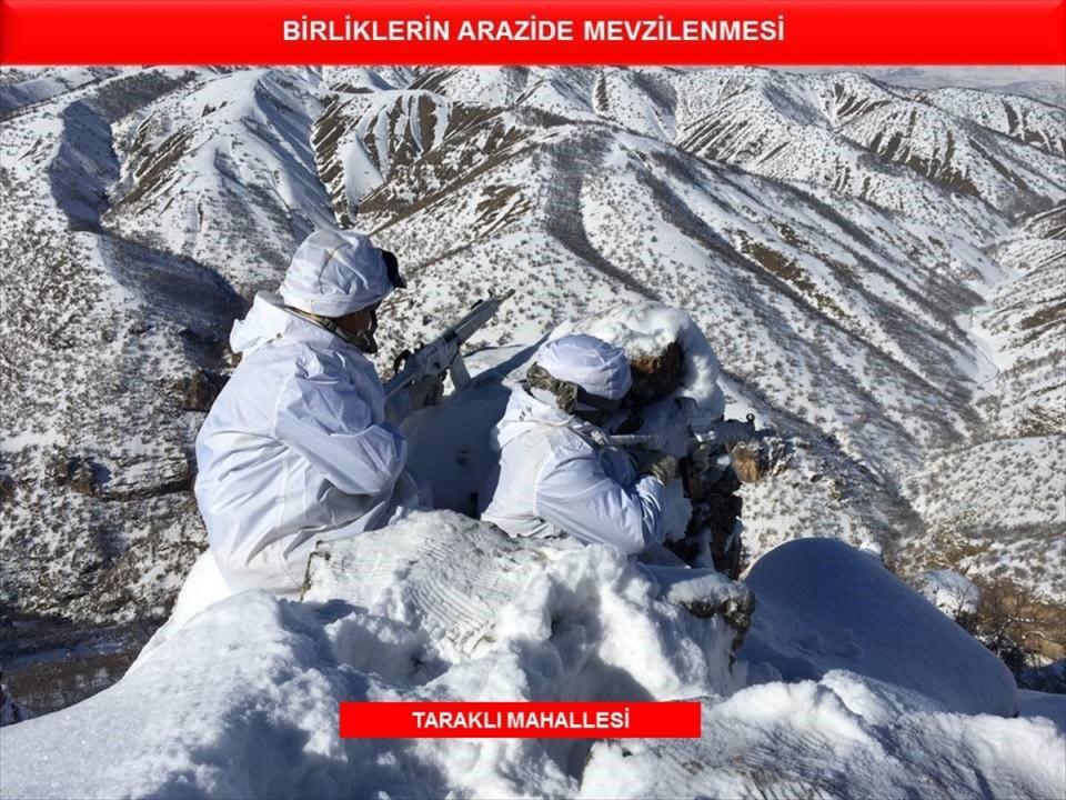 <p>Valilikten yapılan açıklamaya göre, 23. Jandarma Sınır Tümen Komutanlığı, 1. Jandarma Komando Tugay Komutanlığı ve 48. Hudut Tugay Komutanlığı birliklerince PKK'lı teröristlerin kış üslenmesine engellemeye yönelik Giresumunu Dağı'nda operasyon düzenlendi.</p>
