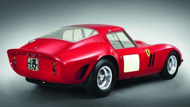 <p>1962 – Ferrari 250 GTO Saatte 254 km</p>