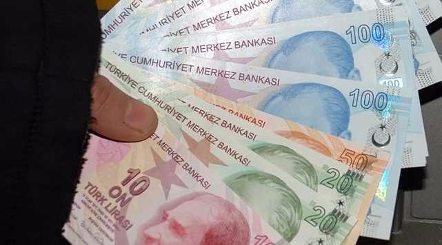 <p><strong>İŞLETMELERE 22 MİLYAR</strong><br />
<br />
İşletmelerin ödemesi gereken 22 milyarlık prim karşılanacak.</p>

<p> </p>

<p> </p>
