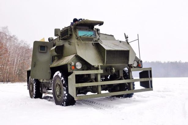 <p><strong>90 - UKRAYNA / UKROBORONPROM</strong><br />
<br />
2014 SİLAH SATIŞI: 840 Milyon dolar</p>