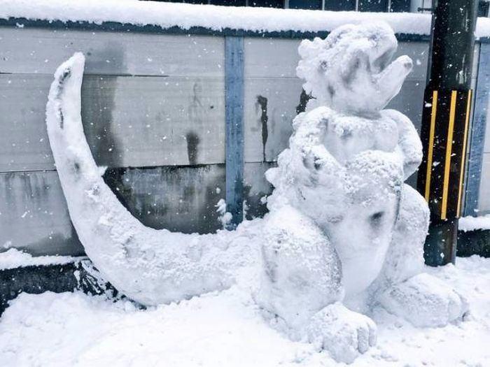 <p>Japonların yeteneklerini bir de kardan adamlarda görelim.</p>
