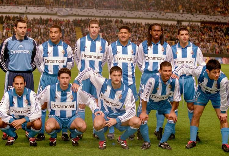 <p>DEPORTIVO LA CORUNA 2000-2001<br />
<br />
​Soldan sağa</p>

<p><strong>Ayaktakiler:</strong> Jose Francisco Molina, Mauro Silva, Enrique Fernandez Romero, Donato, Emerson, Noureddin Naybet.</p>

<p><strong>Oturanlar:</strong> Manuel Pablo, Victor Sanchez, Diego Tristan, Djalminha, Turu Flores.</p>
