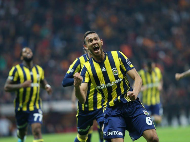 <p><strong>JOSEF DE SOUZA</strong></p>
<p> </p>
<p>Portekiz ve Brezilya’dan teklif var ancak satılmasına sıcak bakılmıyor.</p>