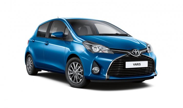 <p>Yaris 1.33, ekim kampanyasında 3 bin liraya varan indirimle sunulacak. İndirim yerine Yaris 1.33 için 12 aylık vadede 17 bin lira kredi kullanmak isteyenler de faizsiz kredi uygulamasından yararlanabilir.</p>
