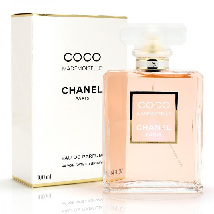 <p><strong>Chanel Coco Mademoiselle EDP</strong></p>

<p><strong>Tepe noktası: </strong>Portakal, mandalina, portakal çiçeği ve bergamot</p>

<p><strong>Kalp noktası: </strong>Yasemin, Türk gülü, ylang ylang</p>

<p><strong>Dip noktası: </strong>Tonka fasulyesi, paçuli, vetiver, misk</p>

<p>497 TL (100 ml)</p>
