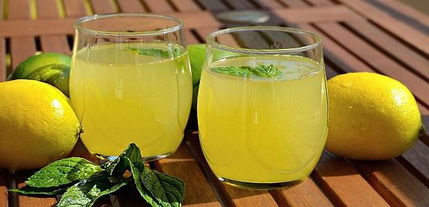 <p>- Limonata</p>
