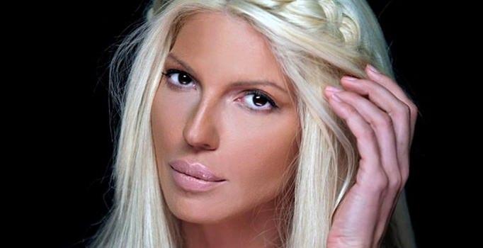 <p>Jelena Karleusa</p>
