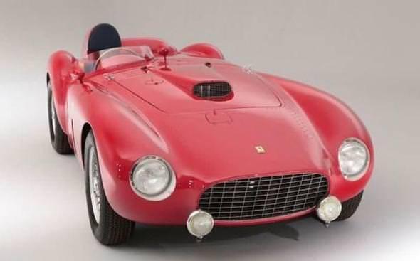 <p>1954 Ferrari 375-Plus Spider Competizione</p>
<p>Fiyatı - $18,400,177</p>