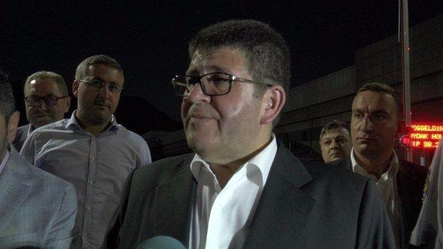 <p>Boydak Holding YKB Mustafa Boydak Gözaltında</p>

<p> </p>

