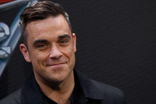 <p><strong>Robbie Williams</strong></p>

<p>150 milyon sterlin</p>
