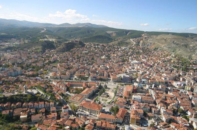 <p><strong>76 Kastamonu</strong></p>
<p>Çocuk nüfusu: 78.232</p>
<p>İl nüfusuna oranı: %20,75</p>