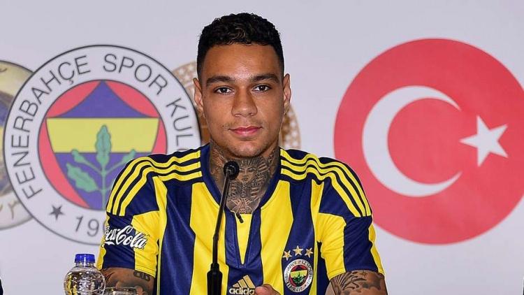 <p>Fenerbahçe (GELENLER)<br />
<br />
Savunma 22 İsmail Köybaşı Beşiktaş 23 Gregory Van Der Wiel PSG 33 Roman NeustadterSchalke 37 Martin Skrtel Liverpool Orta saha 92 Aatif Chahechouhe Sivasspor</p>
