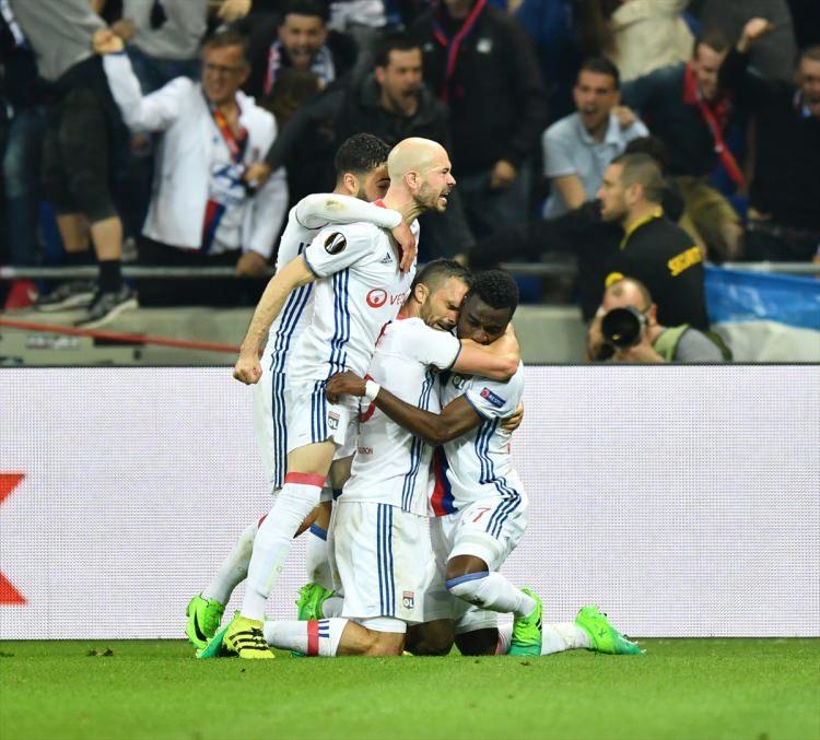 <p>L’Equipe gazetesi, Lyon’un en umutsuz anında geri döndüğünü belirtip, “67 dakika önde giden Beşiktaş’a karşı maç 2 dakikada bitti” vurgusunu yaptı. </p>
