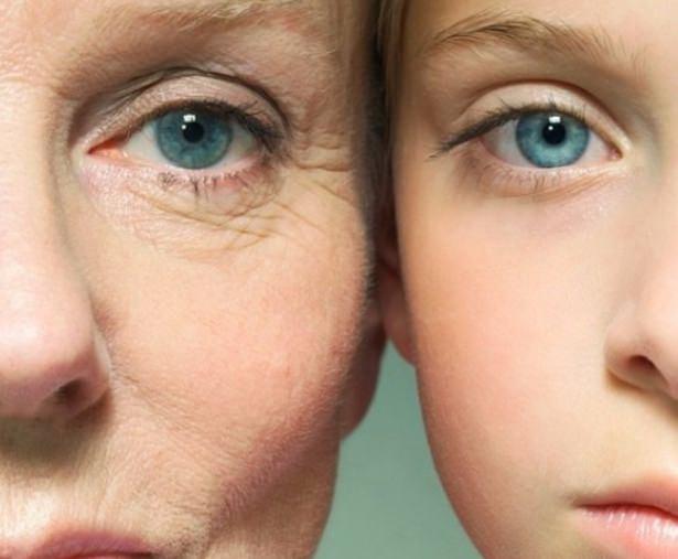 <p>Yaşlanmayı geciktirecek en doğru ve sağlıklı yöntem ise sağlıklı beslenmeyi bir yaşam tarzı haline getirmek ve anti-aging besinlerden ve besin öğelerinden yardım almak… </p>
