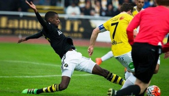<p>Alexander Isak (İsveç)<br />
<br />
AIK<br />
<br />
Santrfor<br />
<br />
1999</p>
