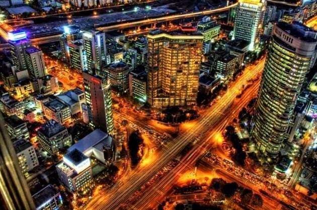 <p>Güney Kore başkenti Seul, Kore dilinde "başkent" anlamına gelmektedir</p>
<p> </p>