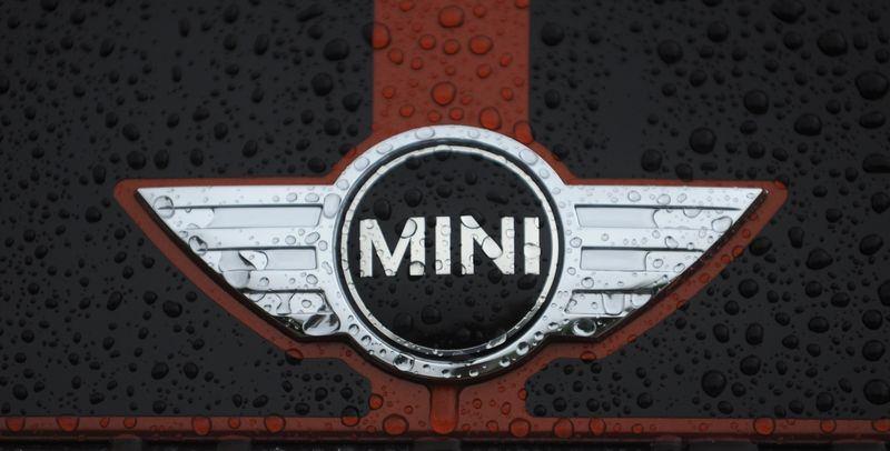 <p>Mini - İngiltere - 2001 de Almanya BMW aldı.</p>