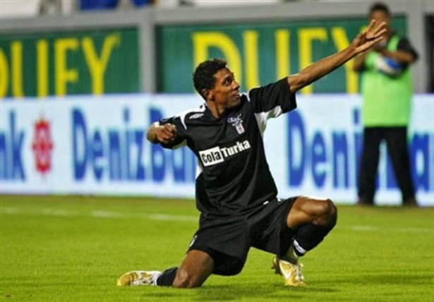<p>Kleberson - Yaşı: 35 - Takımı: Fort Lauderdale Strikers (ABD)</p>
