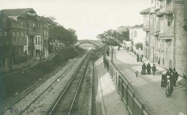 <p>Bakırköy (1920'li yıllar)</p>

<p> </p>
