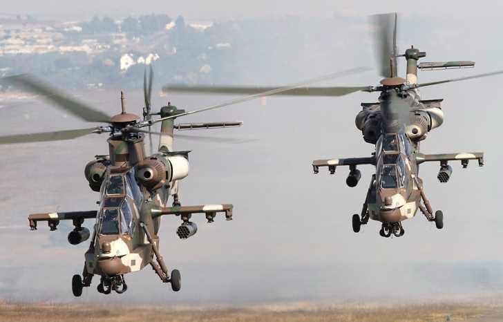 <p><strong>3. AH-2 Rooivalk (Güney Afrika)</strong></p>
<p>Güney Afrika'da 10 yıllık bir sürede yapımı tamamlanan Kızıl Şahin, bir çok silah seçeneğini bir arada bulunduruyor.</p>