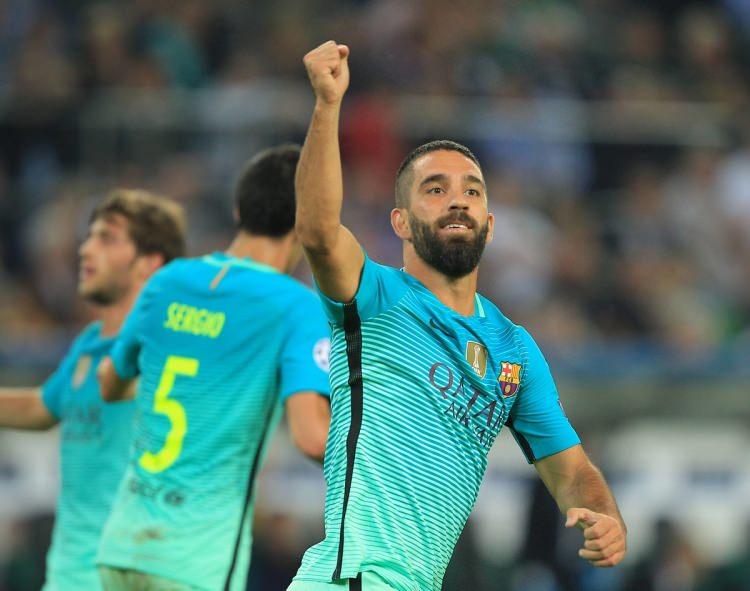 <p>Arda'nın attığı gol sonrası büyük bir hırsla sergilediği bu tavır, "Türkiye'ye mesaj mı yolladı?" tartışmalarını başlattı.</p>