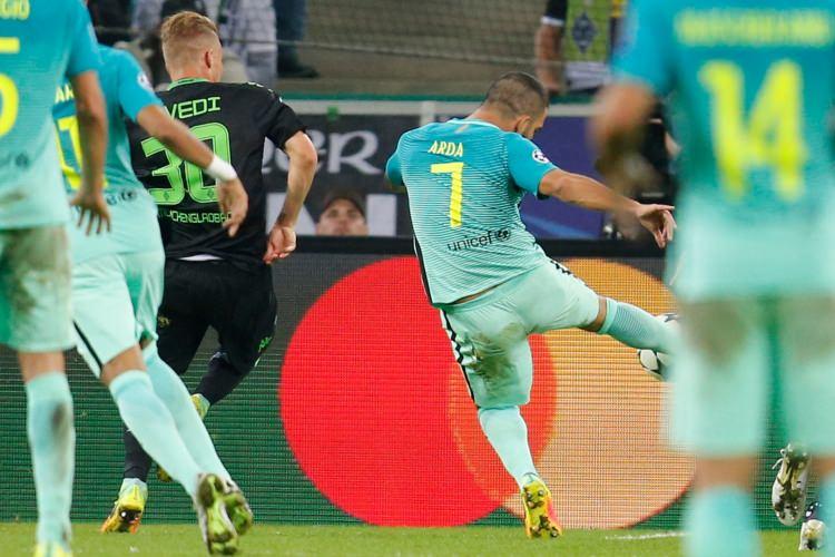 <p>Arda Turan ise katıldığı bir TV programında "Özür dilenecek bir şey yapmadım" diyerek, Terim'in talebine olumsuz yanıt vermişti.</p>
