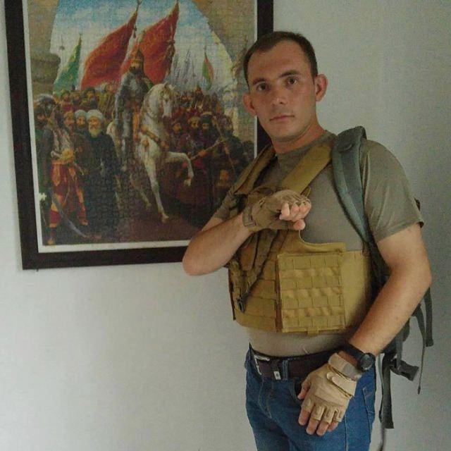 <p><strong>UZMAN ÇAVUŞ AKIN ACAR - TEKİRDAĞ/ÇORLU</strong></p>
<p>Çatışmalarda şehit düşen Uzman Çavuş Akın Acar'ın (23) Tekirdağ Çorlu'daki baba evinde de yas var.</p>