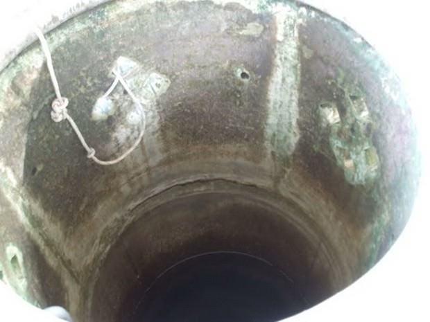 <p>Sadece 1.5 metre derinliğindeki kuyudan hac mevsiminde milyonlarca hacı tüm su ihtiyacını karşılarken, su seviyesinde de hiçbir azalma olmuyor.</p>