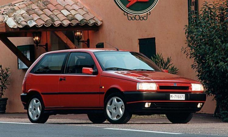 <p>Avrupa'da Tipo adıyla pazarlanan Bursalı Egea Hatchback, yüksek donanım seviyesi, konfor ve güvenlik paketleriyle sınıfında iddialı olmayı planlıyor.</p>
<p> </p>