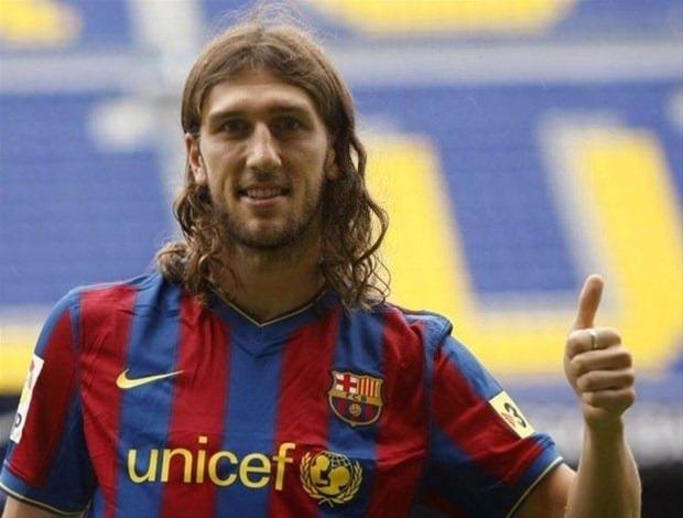 <p>Dmytro Chygrynskiy - Shakhtar Donetsk'ten Barcelona'ya - 25 milyon Euro</p>
<p> </p>
