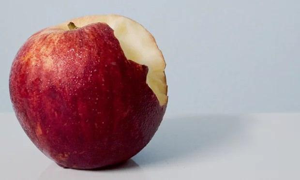 <p>Elma yediğimizde neden acıkırız?</p>

<p> </p>
