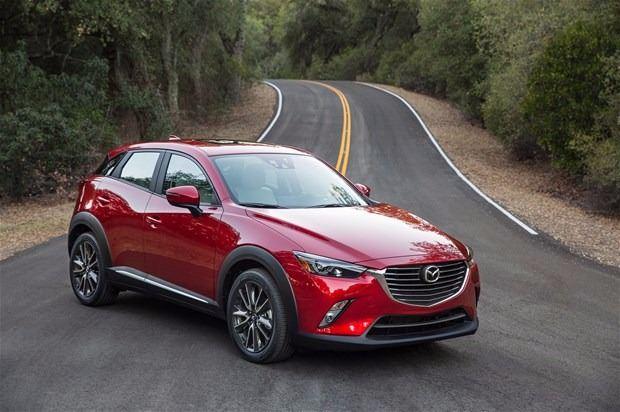 <p><strong>24 Mazda Cx 3 1.5 6MT Dizel (2WD) 105PS</strong></p>

<p>100 kilometredeki ortalama yakıt tüketimi: 4lt</p>
