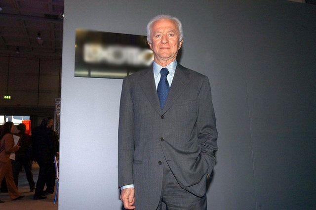 <p>49- Leonardo Del Vecchio - 17.9 milyar dolar</p>
<p>gözlük markası - İtalya</p>