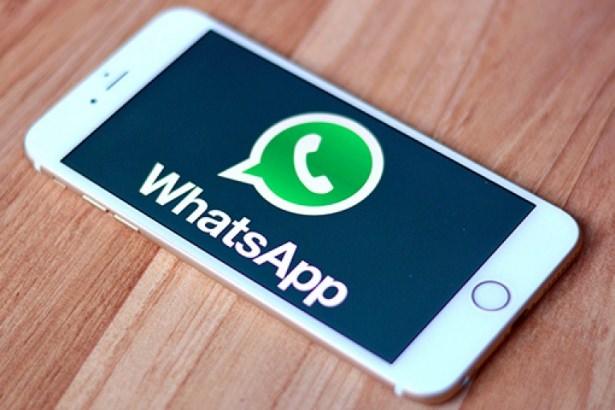 <p>Artık tüm dünyadaki WhatsApp kullanıcıları, popüler mesajlaşma uygulamasının şifreleme işlevlerinden faydalanıyor. Bir süre önce BlackBerry'nin BBM ve eposta hizmetlerine has olan güvenli mesajlaşma işlevi, artık WhatsApp'ta da sunuluyor. WhatsApp'ın uçtan-uca şifreleme işlevi, karşımızdaki kişi veya kişilerle konuştuklarımızın, gönderip aldığımız dosyaların sadece bu kişi veya kişiler tarafından görülebileceği anlamına geliyor.</p>

<p>​</p>
