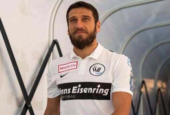 <p><strong>Egemen Korkmaz</strong></p>

<p>Fenerbahçe'den FC Wil'e / FC Wil'den Medipol Başakşehir'e</p>
