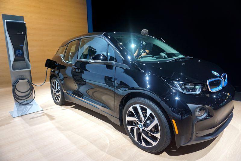 <p> BMW i3</p>

