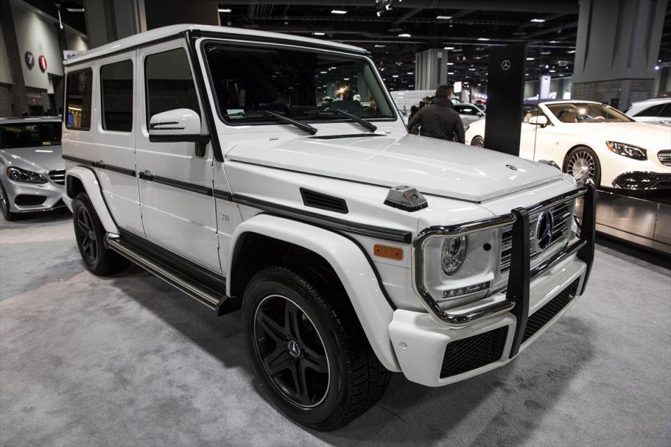 <p>Mercedes G550 </p>
