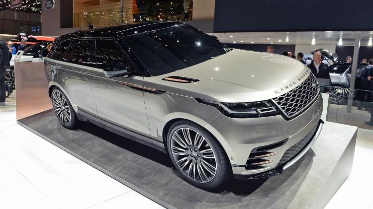 <p>Range Rover Velar</p>
