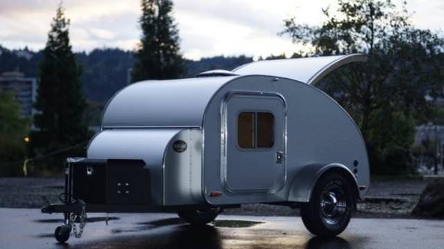 <p>ABD'de yer alan High Camp Trailers, spesifik olarak kamp araçları üretmek amacıyla faaliyetlerine başlamış bir firma.</p>

