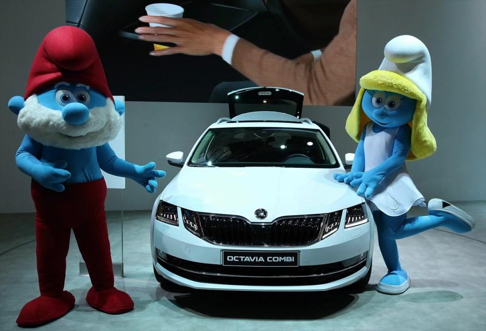 <p>Skoda Octavia Combi</p>
