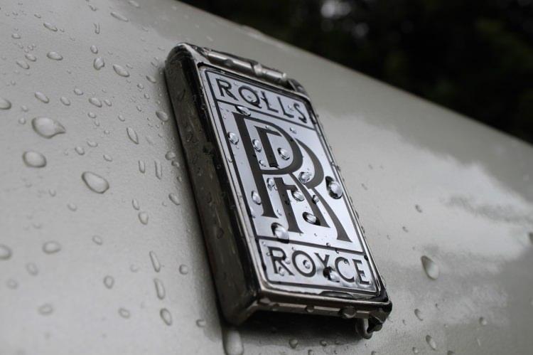 <p>Artık Rolls Royce'un saygınlığı tehlikeye girmişti.</p>