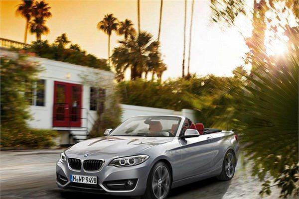 <p><strong>Yeni BMW 2 Serisi</strong></p>

<p> </p>
